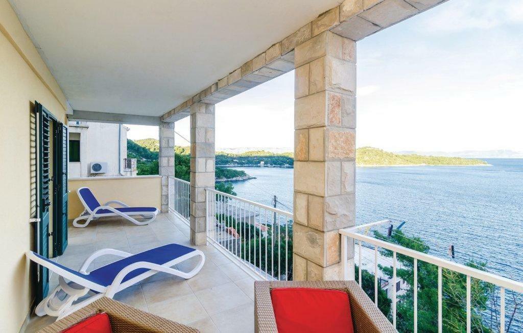 Adriatic - Apartment With Jacuzzi Sobra Exterior photo