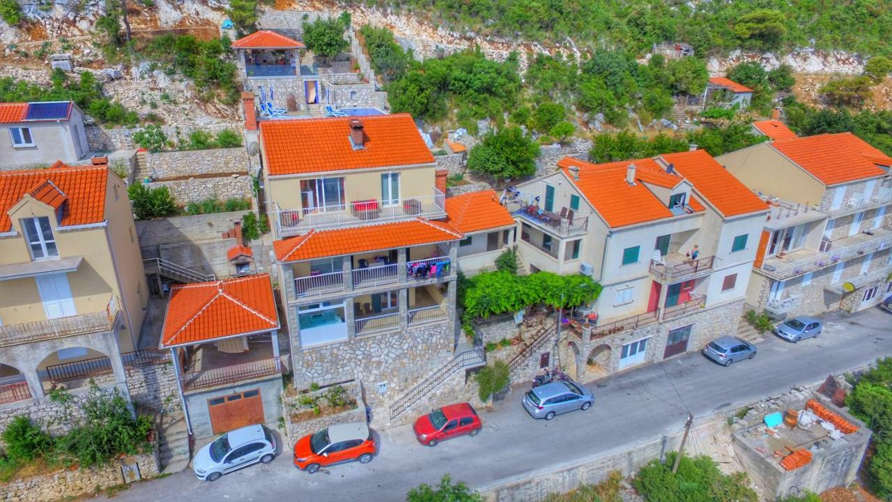 Adriatic - Apartment With Jacuzzi Sobra Exterior photo
